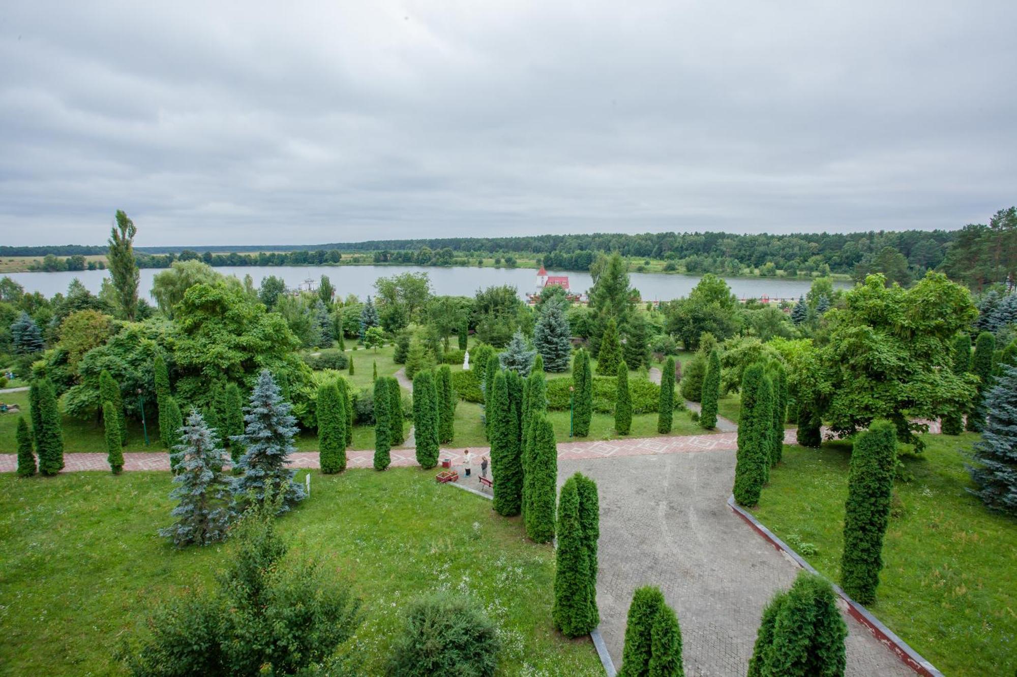 Санаторій Червона Калина Zhobryn Exterior foto